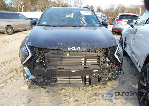 2023 Kia Sportage Plug-In Hybrid X-Line Prestige from USA, damaged, VIN KNDPZDAH9P7053863